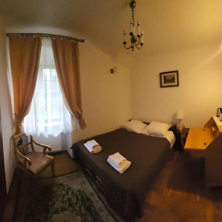 Wojnowice  Zamek Na Wodzie W Wojnowicach Bed & Breakfast エクステリア 写真
