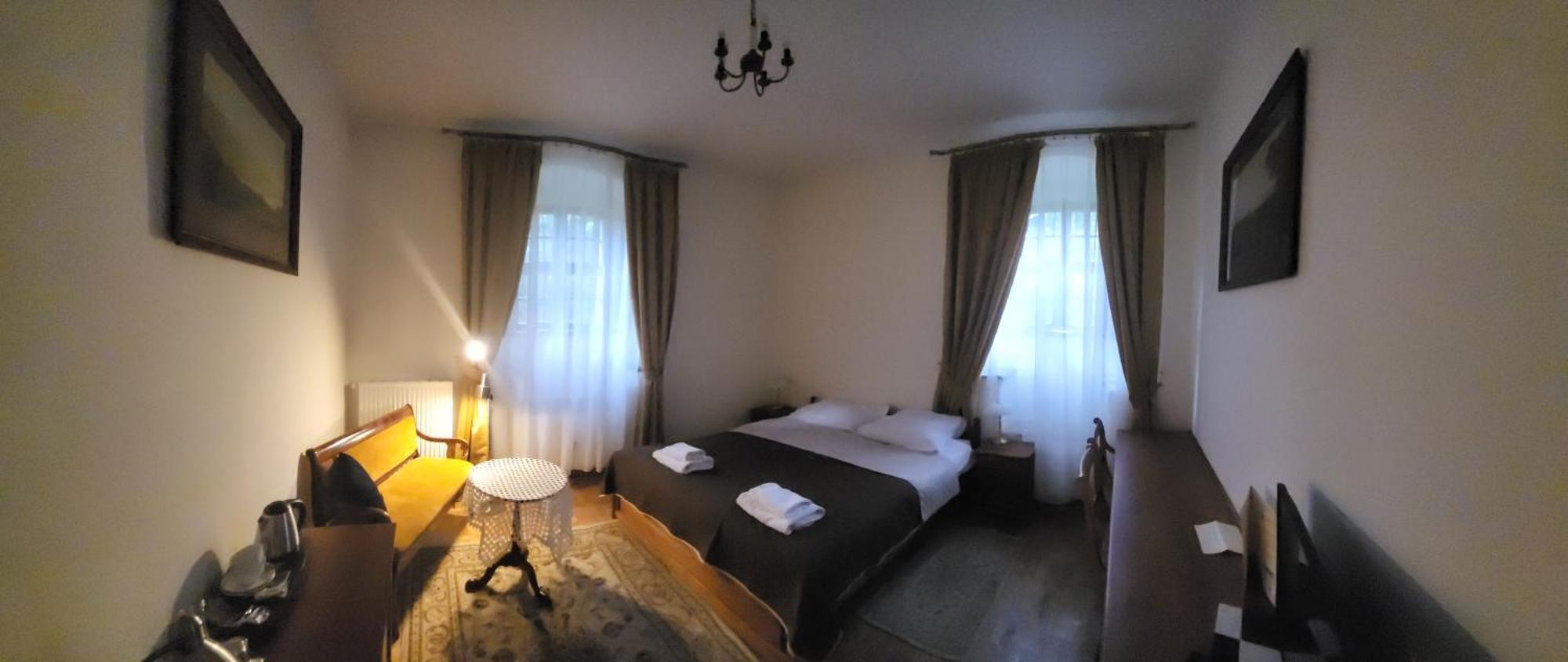 Wojnowice  Zamek Na Wodzie W Wojnowicach Bed & Breakfast エクステリア 写真