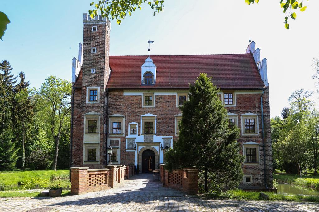 Wojnowice  Zamek Na Wodzie W Wojnowicach Bed & Breakfast エクステリア 写真