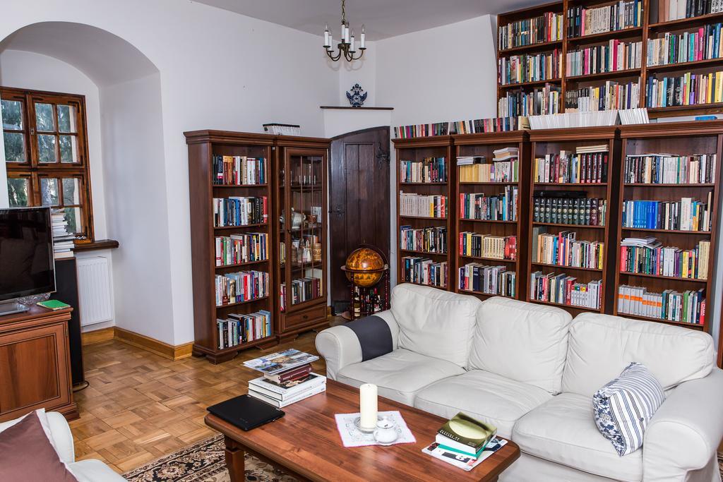 Wojnowice  Zamek Na Wodzie W Wojnowicach Bed & Breakfast エクステリア 写真